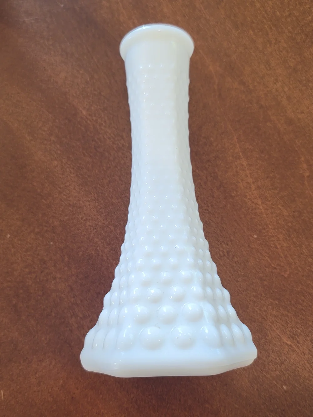 MCM EO BRODY Milk Glass Hobnail Bud Vase Model 175 Tiny Flaw 6 Inches